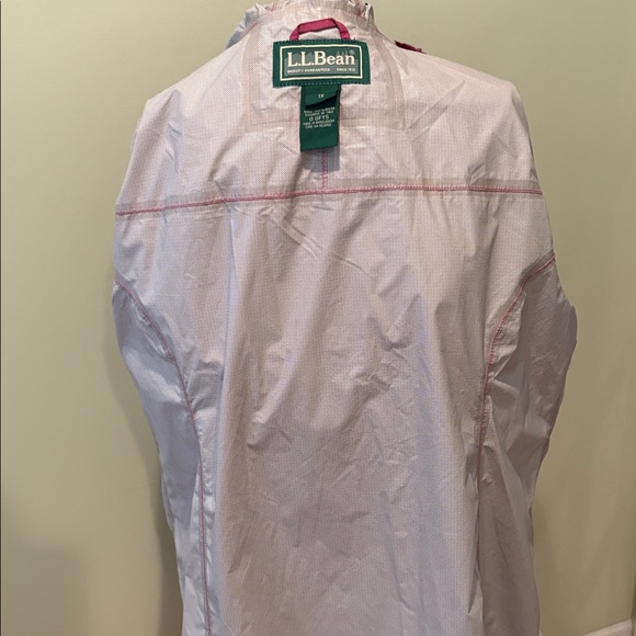 L L Bean Raincoat - Picture 9 of 11